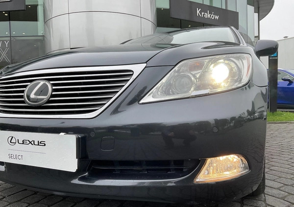 Lexus LS cena 81900 przebieg: 200541, rok produkcji 2007 z Kraków małe 596